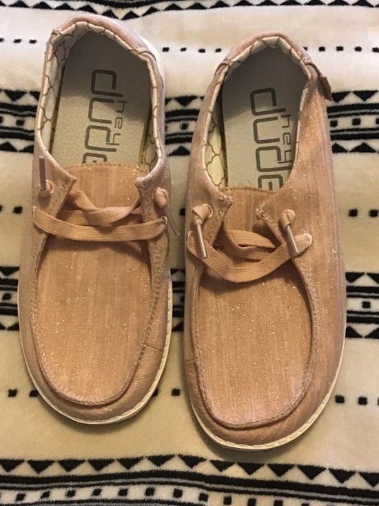 Hey Dude Shoes - Hey Dudes women’s size 5 Shimmer Tan Slip-On Loafers